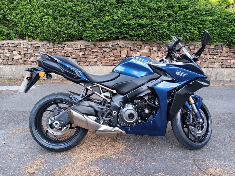 Suzuki GSX-S1000GT In Profile